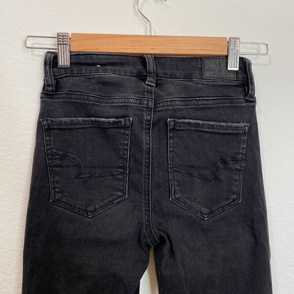 American Eagle Hi-Rise Jegging Destroyed Black 00 - Picture 4 of 8